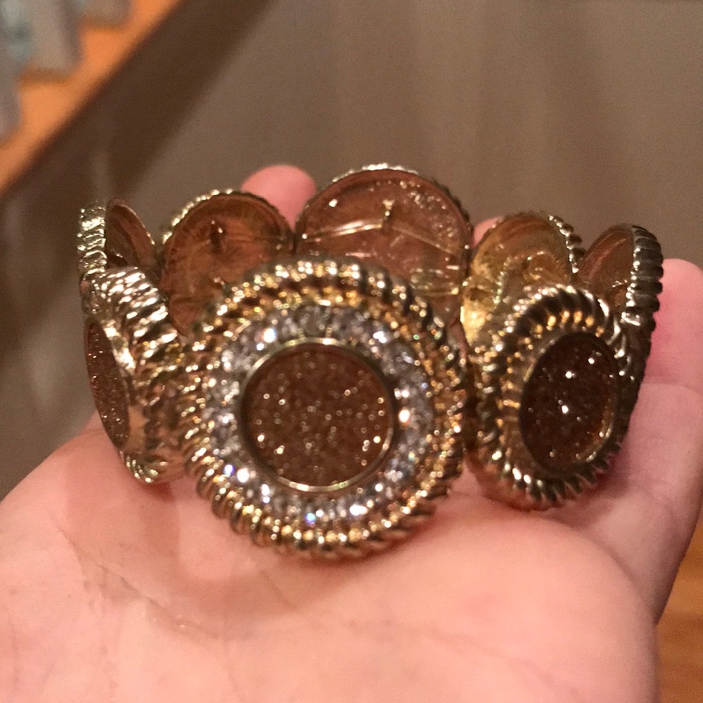Gold Sequin Bracelet 💫